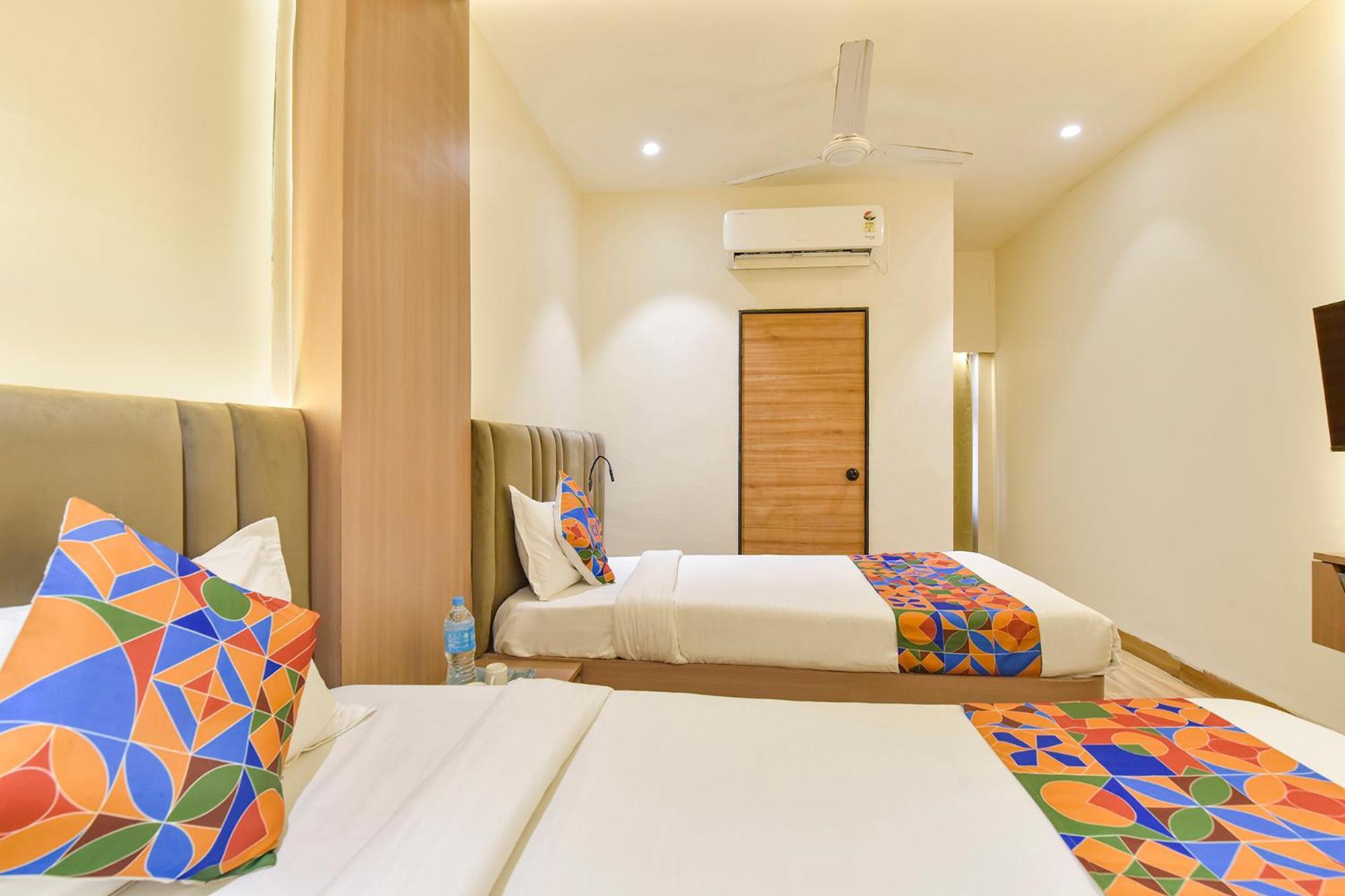 Fabhotel Kesar Indore Buitenkant foto