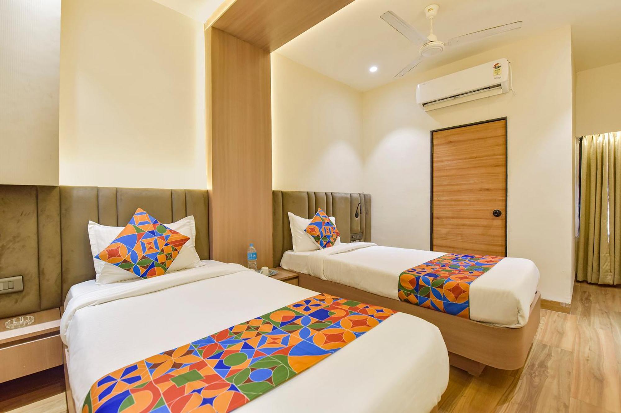 Fabhotel Kesar Indore Buitenkant foto