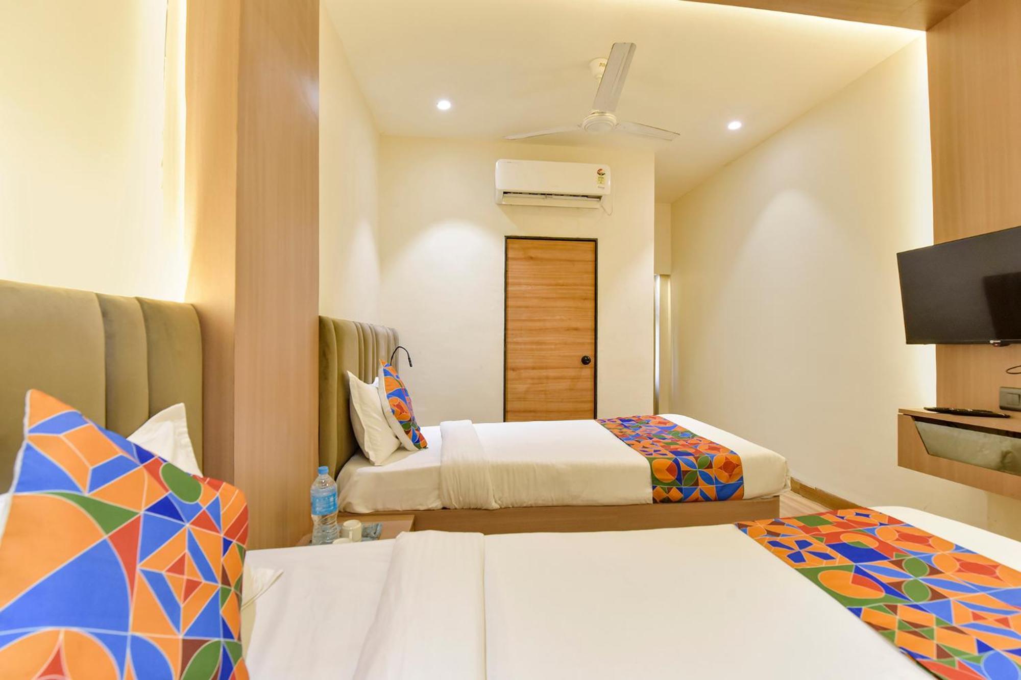 Fabhotel Kesar Indore Buitenkant foto