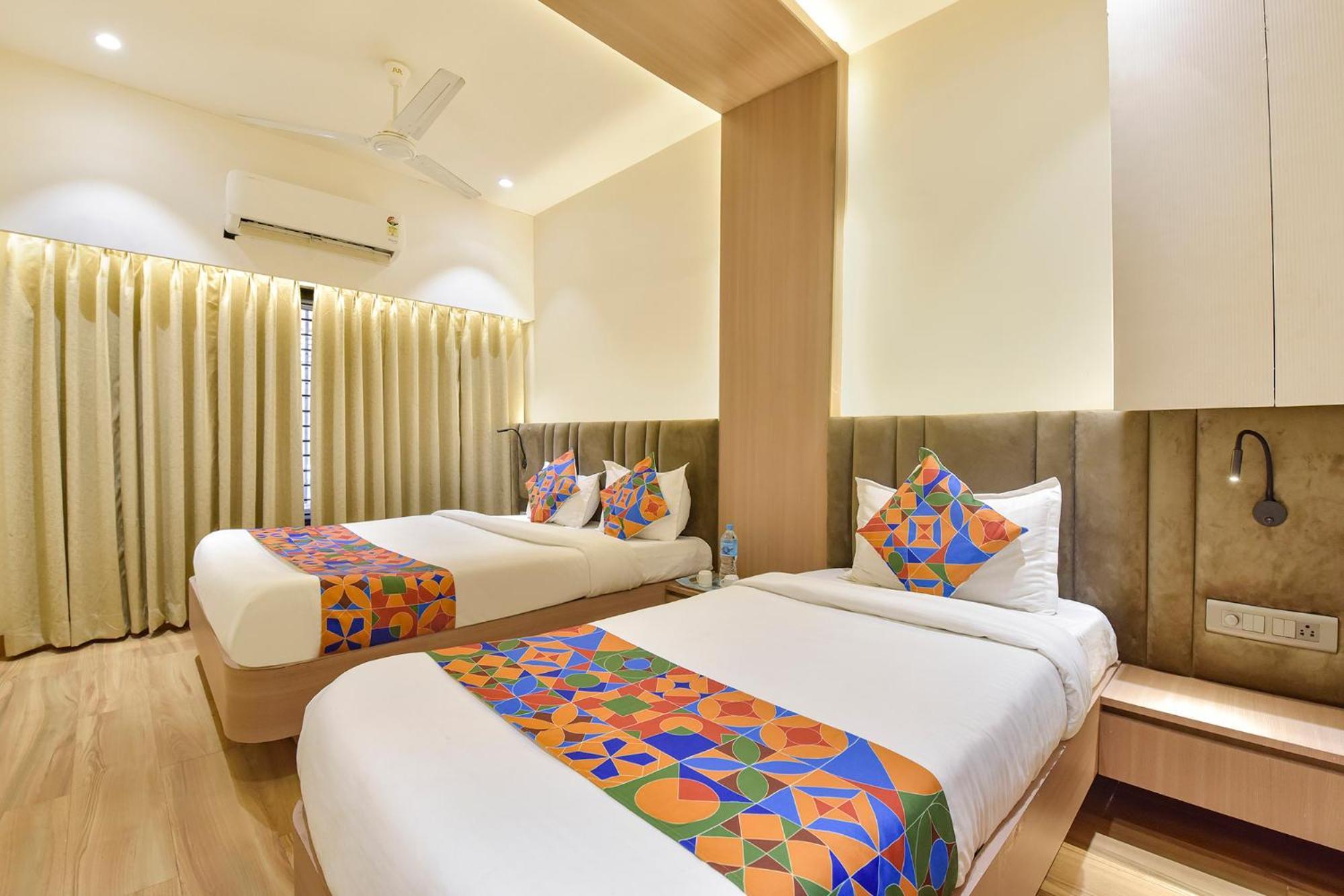 Fabhotel Kesar Indore Buitenkant foto